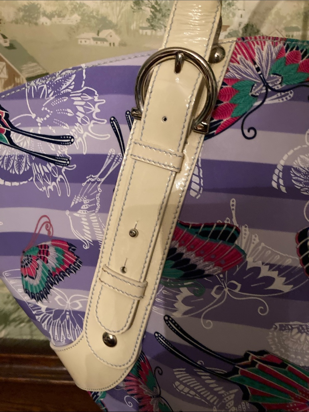 Salvatore Ferragamo Lavender & White Striped Patent Leather Buckle Shopper Tote - Picture 5 of 12